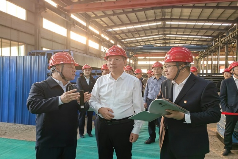 /uploadfile/泰安市副市長(zhǎng)、市工商聯(lián)主席馮能斌調(diào)研會(huì)員企業(yè)